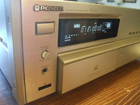 PIONEER -- PIONEER PDR-09 - bazar