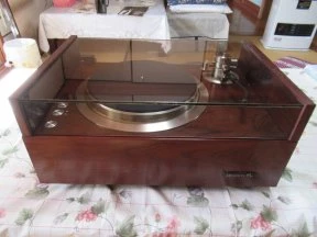 Pioneer Exclusive P3a Direct-D Pioneer Exclusive P3a Direct-Drive Turntable Audio Player (3)