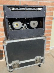 1968 Fender Twin Reverb amplif 1968 Fender Twin Reverb amplifier drip edge with JBL D120F s (2)