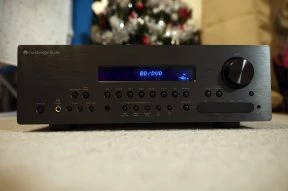 Cambridge Audio ZVUKOVĚ CENĚNÝ AV reciever 751R v2 (2)