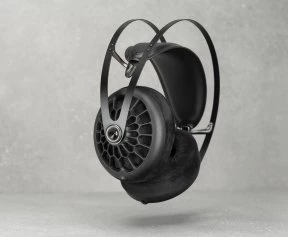 Nov� HiFi sluch�tka Meze 105 AER se z�rukou 24 m�s�c� - hifi bazar