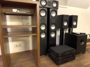 Denon / Magnat Domácí kino 5.1 s DVD přehrávačem značky DENON (2)