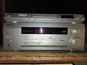Pioneer dom�c� kino Pioneer AV Recevier VSX - D512 + DVD DV 2750, (2)
