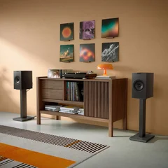 KEF Q3 Meta (9)